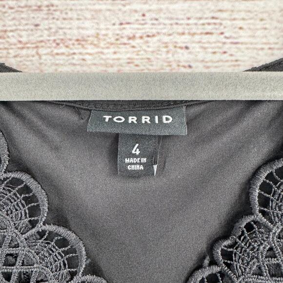 Torrid Stretch Lace Surplice Crop Top‎ Women's Size 4X Black - Picture 8 of 14